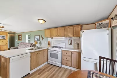 10062 Dart Rd, Meadowlands, MN 55765 - Photo 5