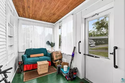 402 W Owatonna St, Duluth, MN 55803 - Photo 19