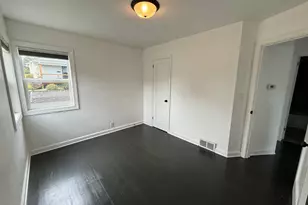 4825 Otsego St, Duluth, MN 55804 - Photo 11