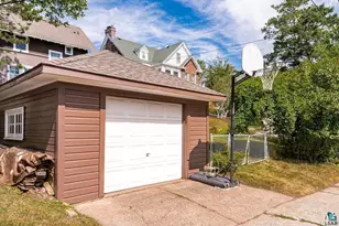 2816 E 1st St, Duluth, MN 55812 - Photo 33