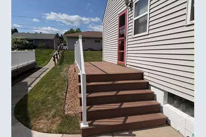 2223 W 22nd St, Duluth, MN 55811 - Photo 11