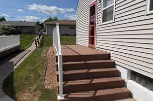 2223 W 22nd St, Duluth, MN 55811 - Photo 11