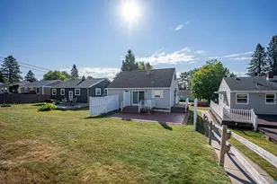 2223 W 22nd St, Duluth, MN 55811 - Photo 3