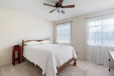 2223 W 22nd St, Duluth, MN 55811 - Photo 21