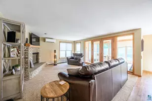 114 Highland Dr, Hibbing, MN 55746 - Photo 19