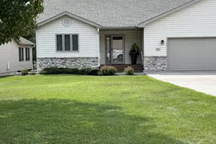 1142 Como Ave, Duluth, MN 55811 - Photo 1