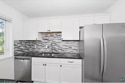 5729 Oakes Ave, Superior, WI 54880 - Photo 7