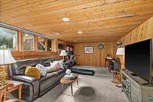 1947 Hartley Rd, Duluth, MN 55803 - Photo 33