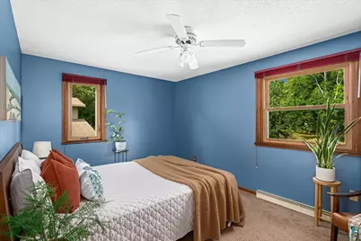 1947 Hartley Rd, Duluth, MN 55803 - Photo 27