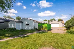 27 Oak St, Proctor, MN 55810 - Photo 7