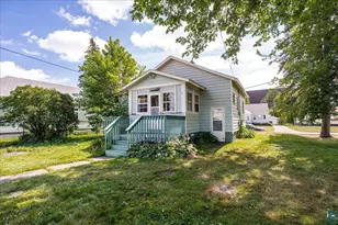 27 Oak St, Proctor, MN 55810 - Photo 1