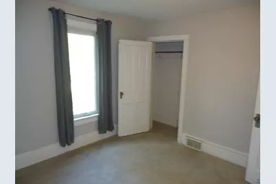 539 E 39th St, Hibbing, MN 55746 - Photo 15