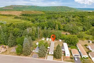 807 W Stowe St, Duluth, MN 55808 - Photo 3
