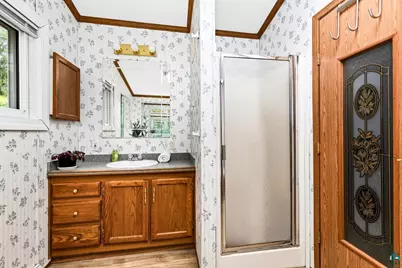807 W Stowe St, Duluth, MN 55808 - Photo 27