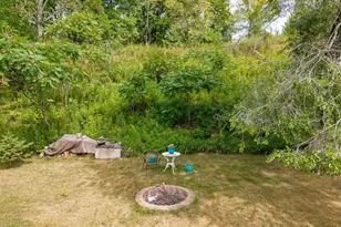 807 W Stowe St, Duluth, MN 55808 - Photo 39