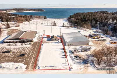 610 4th St, Two Harbors, MN 55616 - Photo 3