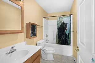 5519 N Shore Dr, Duluth, MN 55804 - Photo 41