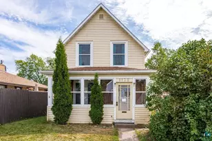 1132 101st Ave W, Duluth, MN 55805 - Photo 1