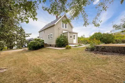3215 Wellington St, Duluth, MN 55806 - Photo 11