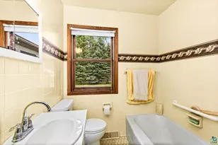 3424 Chambersburg Ave, Duluth, MN 55811 - Photo 23