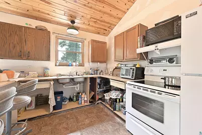 6555 Roses Rd, Finland, MN 55603 - Photo 7