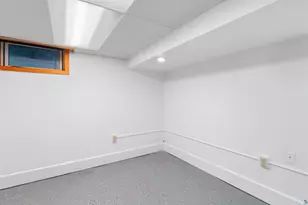 2337 E 8th St, Duluth, MN 55803 - Photo 29