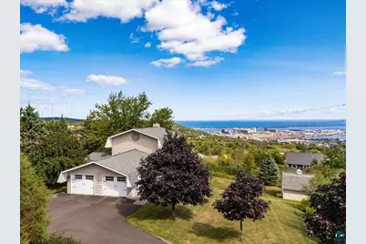 2810 Exhibition Dr, Duluth, MN 55811 - Photo 1