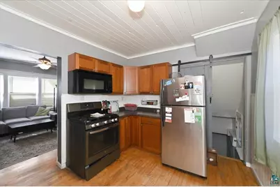 5814 Tacony St, Duluth, MN 55807 - Photo 11