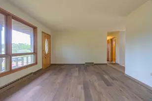 1101 Acacia Ave, Proctor, MN 55810 - Photo 5