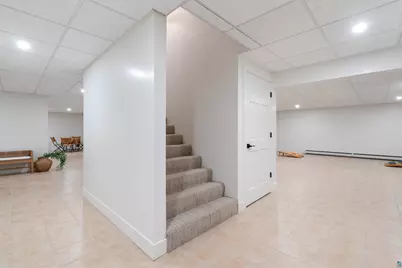 2166 E Detroit St, Superior, WI 54880 - Photo 45
