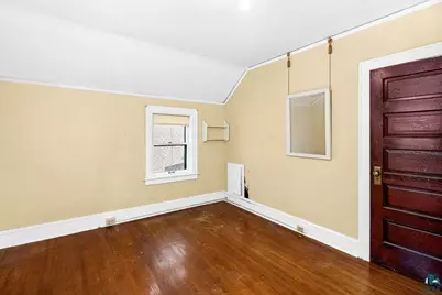 4401 Gilliat St, Duluth, MN 55804 - Photo 17