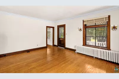 4401 Gilliat St, Duluth, MN 55804 - Photo 9