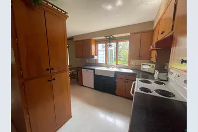 206 Snow Place Rd, Le Sueur, MN 56058 - Photo 9