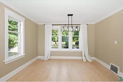 130 Laurie St, Duluth, MN 55803 - Photo 13