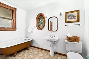 4701 Cooke St, Duluth, MN 55804 - Photo 31