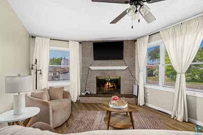 136 5th St, Proctor, MN 55810 - Photo 5