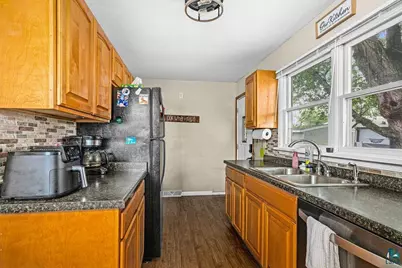136 5th St, Proctor, MN 55810 - Photo 11