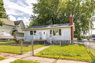 136 5th St, Proctor, MN 55810 - Photo 27