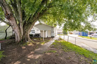 136 5th St, Proctor, MN 55810 - Photo 29