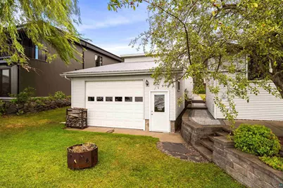 2733 Minnesota Ave, Duluth, MN 55802 - Photo 27
