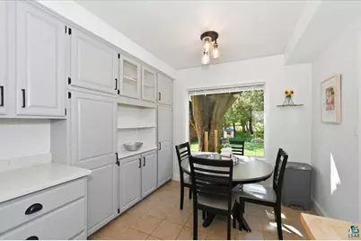 915 N 40th Ave E, Duluth, MN 55804 - Photo 5