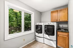 4627 Norwood St, Duluth, MN 55804 - Photo 27