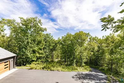 4627 Norwood St, Duluth, MN 55804 - Photo 79