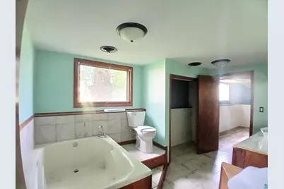 1408 S 11th St, Virginia, MN 55792 - Photo 17