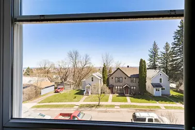 2413 W 7th St, Duluth, MN 55806 - Photo 17