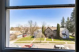 2413 W 7th St, Duluth, MN 55806 - Photo 17