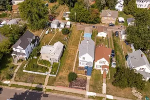 2413 W 7th St, Duluth, MN 55806 - Photo 35