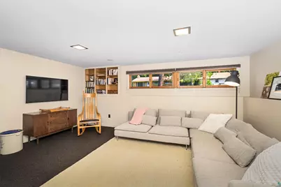 1727 Warren Ave, Duluth, MN 55811 - Photo 37