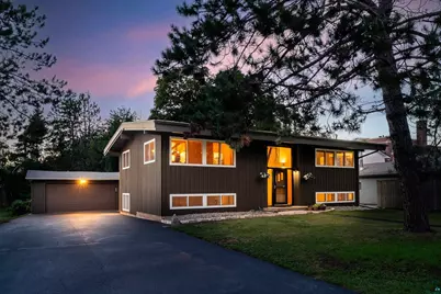1727 Warren Ave, Duluth, MN 55811 - Photo 3