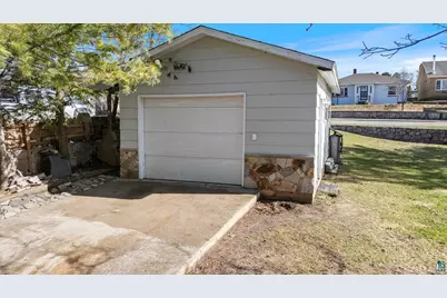 429 S 4th Ave E, Ely, MN 55731 - Photo 7